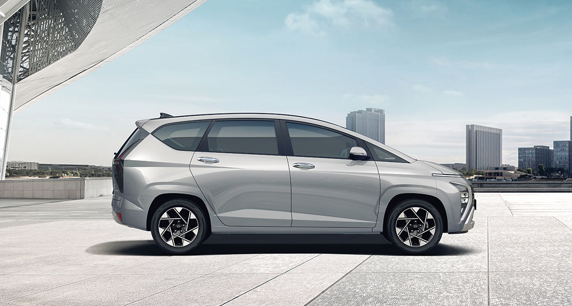 Galeri Hyundai STARGAZER 3