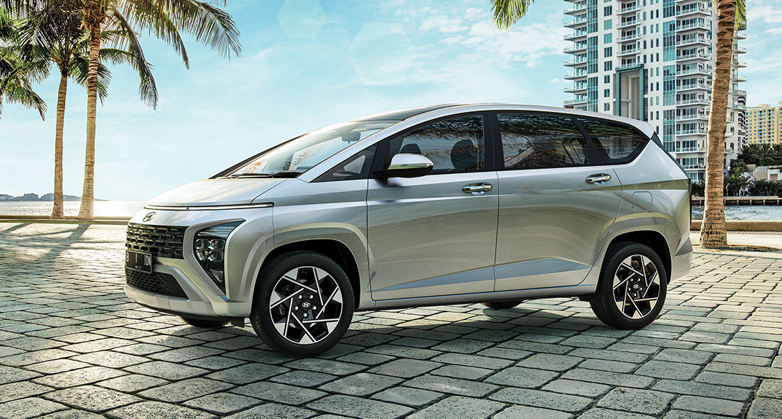 Galeri Hyundai STARGAZER 4