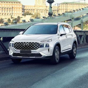 hyundai-santa-fe-front-angle-low-view-162576